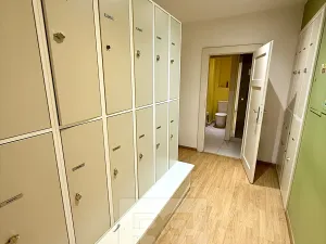 Pronájem kanceláře, Praha - Smíchov, Nádražní, 139 m2