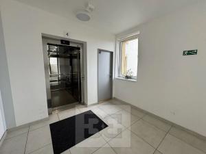 Pronájem bytu 2+kk, Otrokovice, Příčná, 56 m2