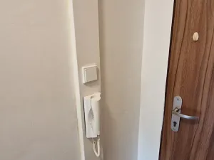 Pronájem bytu 1+kk, Teplice, Maršovská, 32 m2