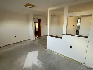 Prodej bytu 3+1, Ostrava, K Jezeru, 85 m2