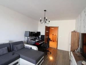 Prodej bytu 3+1, Karlovy Vary, Vítězná, 74 m2