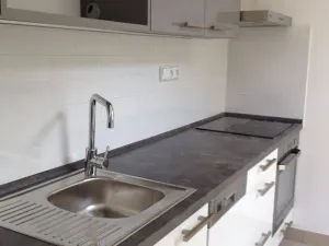 Pronájem bytu 1+1, Praha - Vinohrady, Korunní, 40 m2