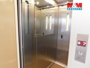 Pronájem bytu 2+kk, Jablonec nad Nisou, Sadová, 36 m2