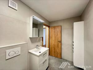 Pronájem bytu 1+1, Zlín, Potoky, 37 m2