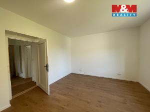Pronájem obchodního prostoru, Ostrava - Petřkovice, Hlučínská, 200 m2