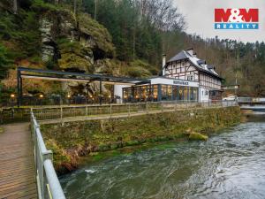 Prodej restaurace, Hřensko, 300 m2