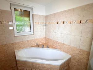 Prodej rodinného domu, Jablonec nad Nisou - Rýnovice, Maxe Švabinského, 175 m2