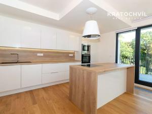 Pronájem bytu 4+kk, Praha - Veleslavín, Pod dvorem, 100 m2