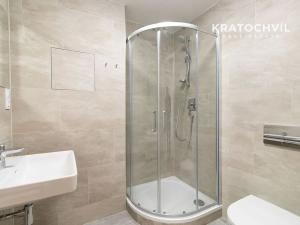 Pronájem bytu 4+kk, Praha - Veleslavín, Pod dvorem, 100 m2