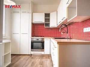 Prodej bytu 3+kk, Hradec Králové, Na Zahrádkách, 68 m2