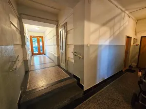 Prodej bytu 2+kk, Praha, Radhošťská, 43 m2