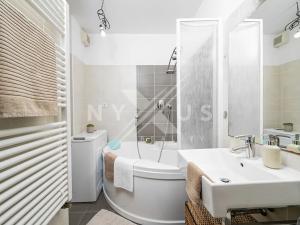 Prodej bytu 2+kk, Praha - Podolí, Dvorecká, 63 m2