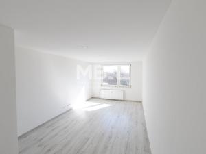 Pronájem bytu 3+1, Oloví - Hory, 67 m2