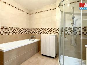 Pronájem bytu 2+kk, Hradec Králové, Kubelíkova, 72 m2