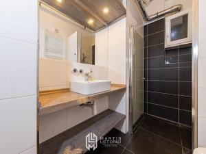 Prodej bytu 2+kk, Praha - Vršovice, 28. pluku, 43 m2