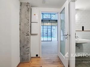 Pronájem bytu 3+kk, Praha - Vysočany, Kolbenova, 97 m2