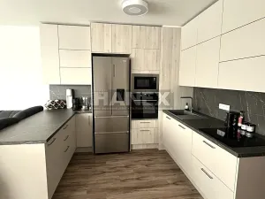 Prodej bytu 3+kk, Praha - Kyje, Sicherova, 80 m2