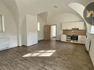 Pronájem bytu 2+kk, Mělník, Bezručova, 46 m2