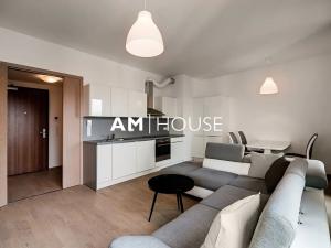 Pronájem bytu 2+kk, Praha - Holešovice, Sanderova, 50 m2