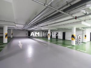 Pronájem bytu 2+kk, Praha - Holešovice, Sanderova, 50 m2