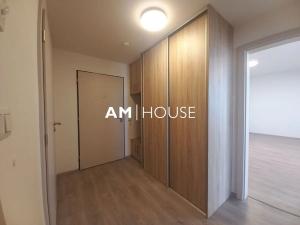 Pronájem bytu 2+kk, Praha - Vysočany, Čerpadlová, 59 m2