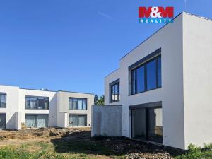 Prodej rodinného domu, Sezemice, 121 m2