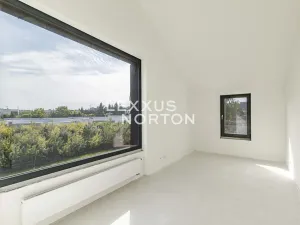 Prodej rodinného domu, Praha - Horní Měcholupy, U hostivařského nádraží, 171 m2