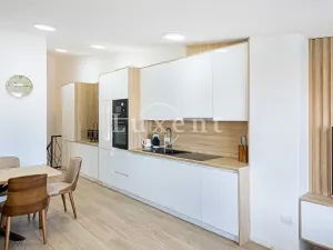 Prodej bytu 3+kk, Pag, Chorvatsko, 120 m2