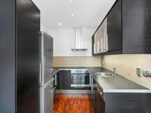Pronájem bytu 2+kk, Praha - Stodůlky, Jeremiášova, 56 m2