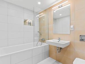 Pronájem bytu 2+kk, Praha - Stodůlky, Jeremiášova, 56 m2