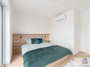 Prodej bytu 4+kk, Nebovidy, 101 m2