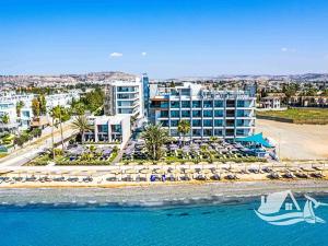 Prodej bytu 3+kk, Larnaka, Kypr, 80 m2