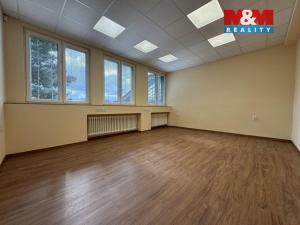 Pronájem kanceláře, Most - Souš, Jezerní, 240 m2