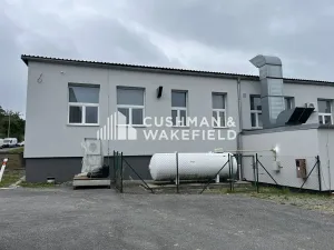 Prodej výrobních prostor, Ondřejov, Družstevní, 2800 m2