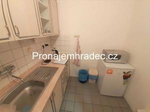 Pronájem kanceláře, Hradec Králové, Československé armády, 24 m2
