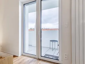 Pronájem bytu 1+kk, Brno, Komárovská, 38 m2