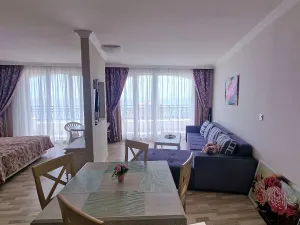 Prodej bytu 1+kk, Pomorie, Bulharsko, 66 m2