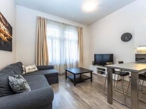 Prodej bytu 2+kk, Praha, Lucemburská, 51 m2