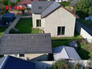 Prodej obchodního prostoru, Tišice, Jarní, 177 m2