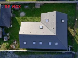 Prodej obchodního prostoru, Tišice, Jarní, 177 m2
