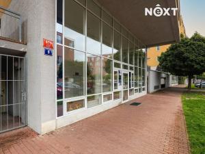 Prodej bytu 2+kk, Praha - Troja, Vřesová, 52 m2