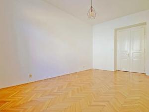 Pronájem bytu 1+1, Praha - Vinohrady, Řipská, 45 m2