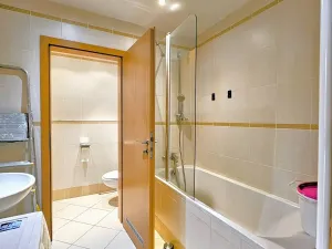 Pronájem bytu 2+kk, Praha - Zličín, Sazovická, 58 m2