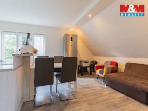 Prodej rodinného domu, Plesná, Kostelní, 180 m2