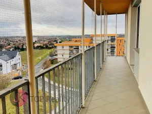 Pronájem bytu 1+kk, Praha - Stodůlky, Na Výrovně, 55 m2