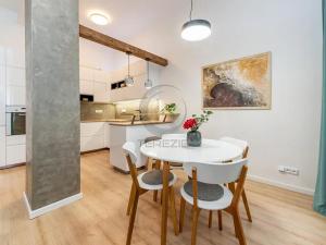 Pronájem bytu 2+kk, Praha - Vinohrady, Vinohradská, 69 m2