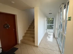 Pronájem bytu 2+kk, Praha - Prosek, Zubrnická, 45 m2