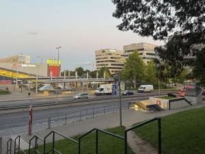 Pronájem bytu 2+kk, Praha - Prosek, Zubrnická, 45 m2