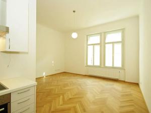 Pronájem bytu 2+kk, Praha - Vinohrady, Balbínova, 68 m2