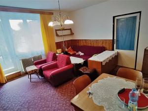 Prodej bytu 3+1, Hronov, Smetanova, 61 m2